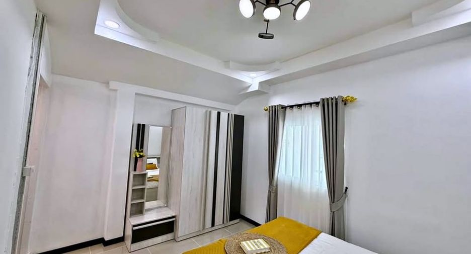 Haus zum Kauf mit 3 Zimmer in Bang Lamung, Chonburi