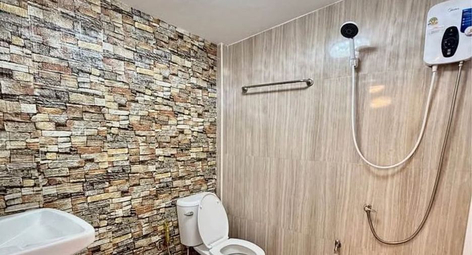 Haus zum Kauf mit 3 Zimmer in Bang Lamung, Chonburi