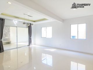 Haus zum Kauf mit 3 Zimmer in Bang Lamung, Chonburi