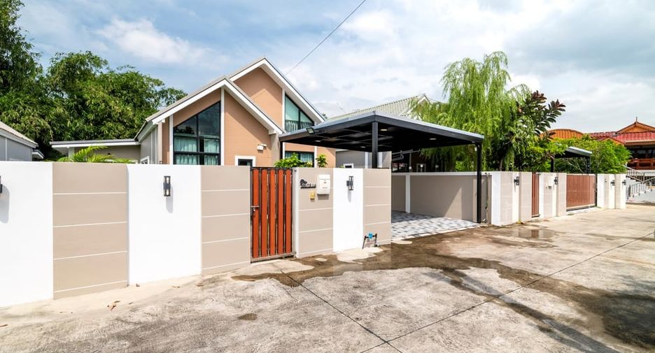 Casa en venta de 3 habitaciones en Bang Lamung, Chonburi