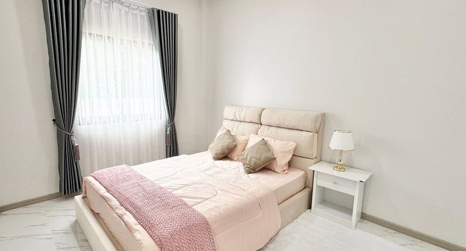 Casa en venta de 3 habitaciones en Bang Lamung, Chonburi