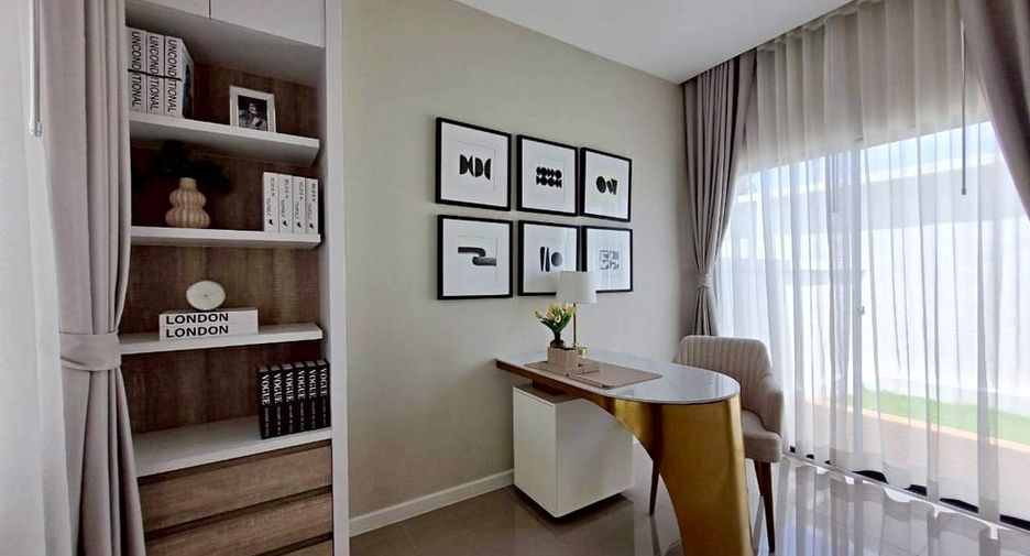 Casa en venta de 4 habitaciones en Bang Lamung, Chonburi