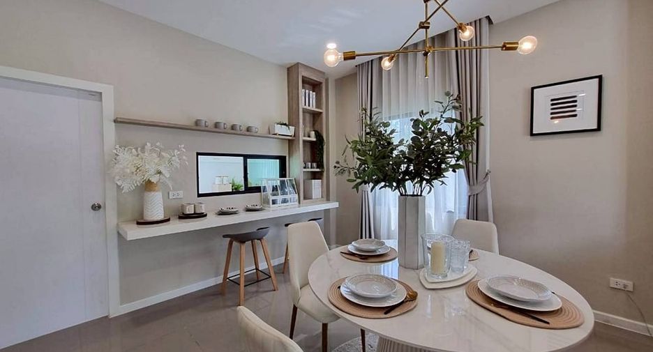 Casa en venta de 4 habitaciones en Bang Lamung, Chonburi