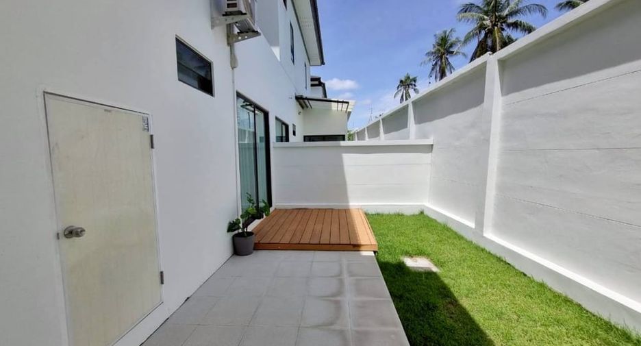 Casa en venta de 4 habitaciones en Bang Lamung, Chonburi