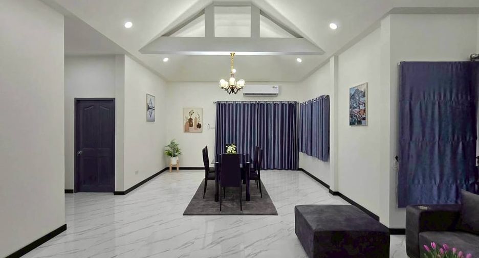Casa en venta de 3 habitaciones en Bang Lamung, Chonburi