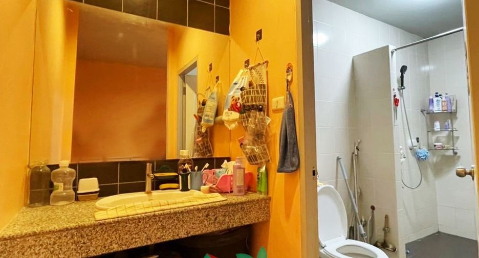 Reihenhaus zum Kauf mit 4 Zimmer in Mueang Nonthaburi, Nonthaburi