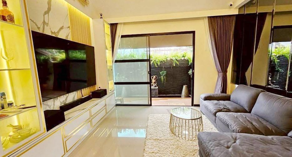 Haus zur Miete und zum Kauf mit 2 Zimmer in Huay Yai, Pattaya