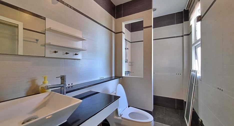 Villa en alquiler de 6 habitaciones en Bang Lamung, Chonburi