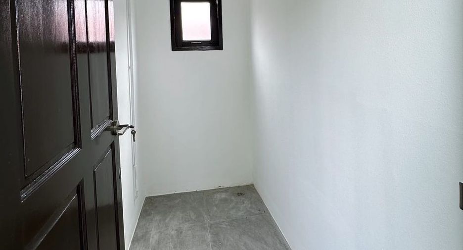 Villa zur Miete und zum Kauf mit 4 Zimmer in Huay Yai, Pattaya