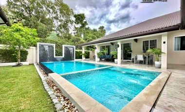 For rent and for sale 6 bedrooms villa in Huay Yai, Pattaya