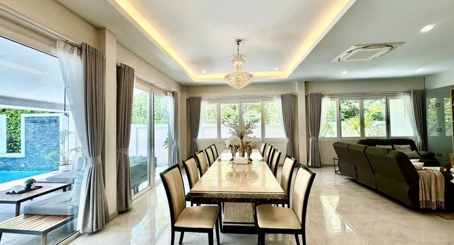 For rent and for sale 6 bedrooms villa in Huay Yai, Pattaya