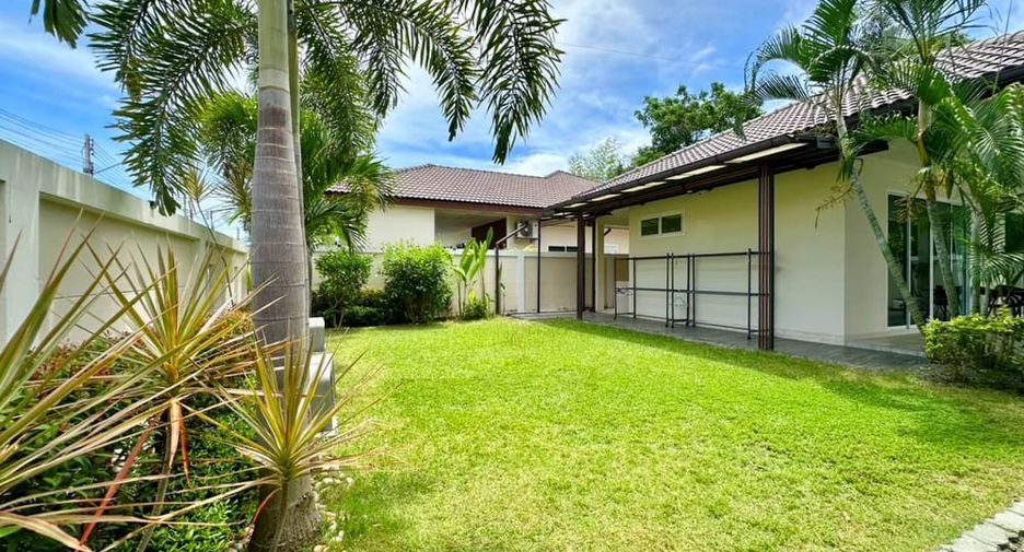 For rent and for sale 6 bedrooms villa in Huay Yai, Pattaya