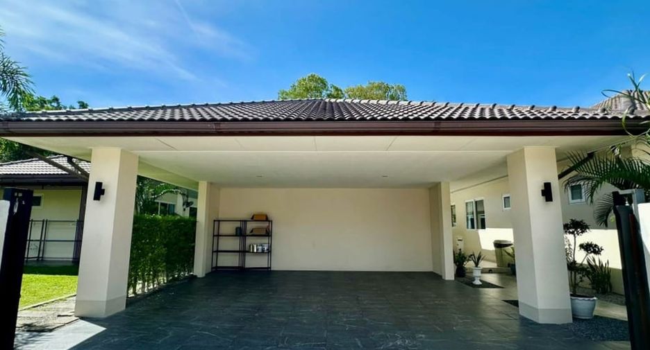 For rent and for sale 6 bedrooms villa in Huay Yai, Pattaya