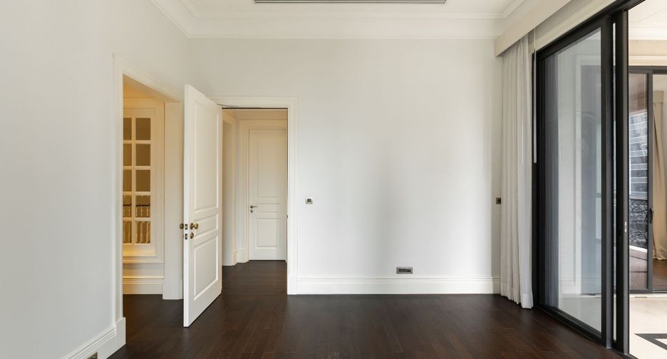 Продажа 3 спальни кондо в Патхум Щан, Бангкок
