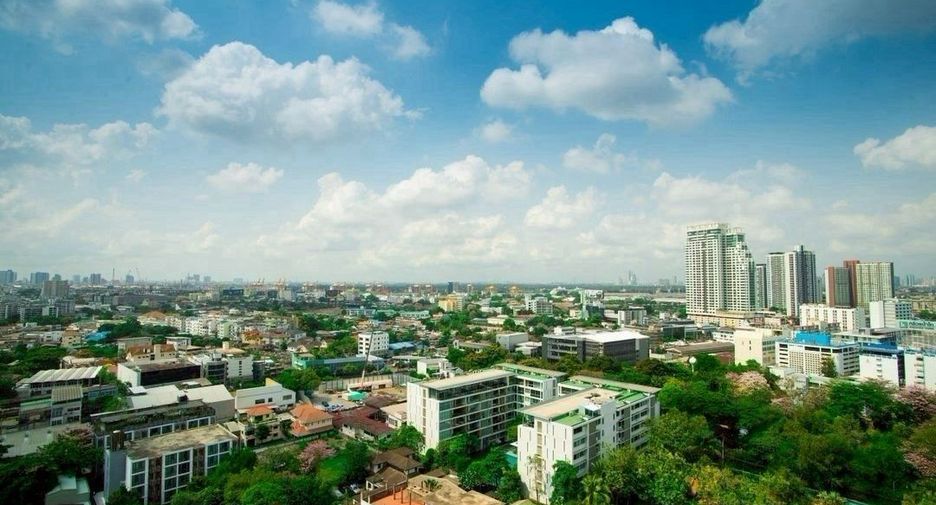 Condo en alquiler de 1 habitaciones en Khlong Toei, Bangkok