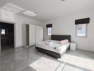 For rent 5 bedrooms villa in Bang Lamung, Chonburi