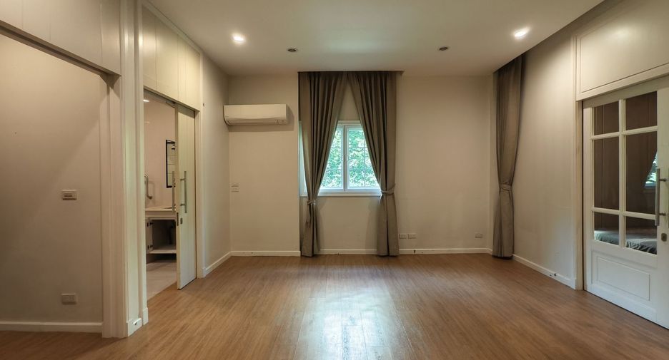 For rent スタジオ house in Lat Phrao, Bangkok