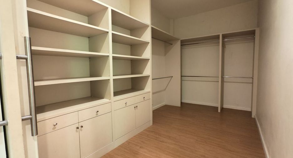 For rent スタジオ house in Lat Phrao, Bangkok