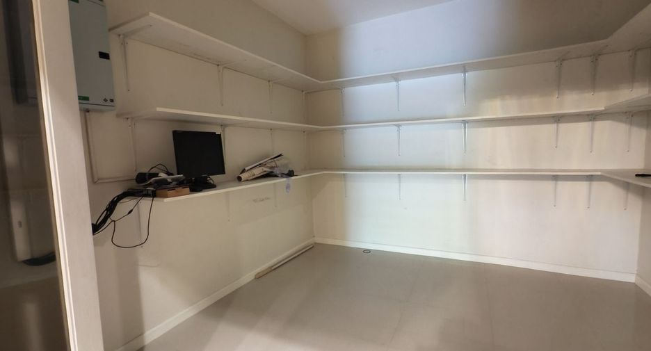 For rent スタジオ house in Lat Phrao, Bangkok
