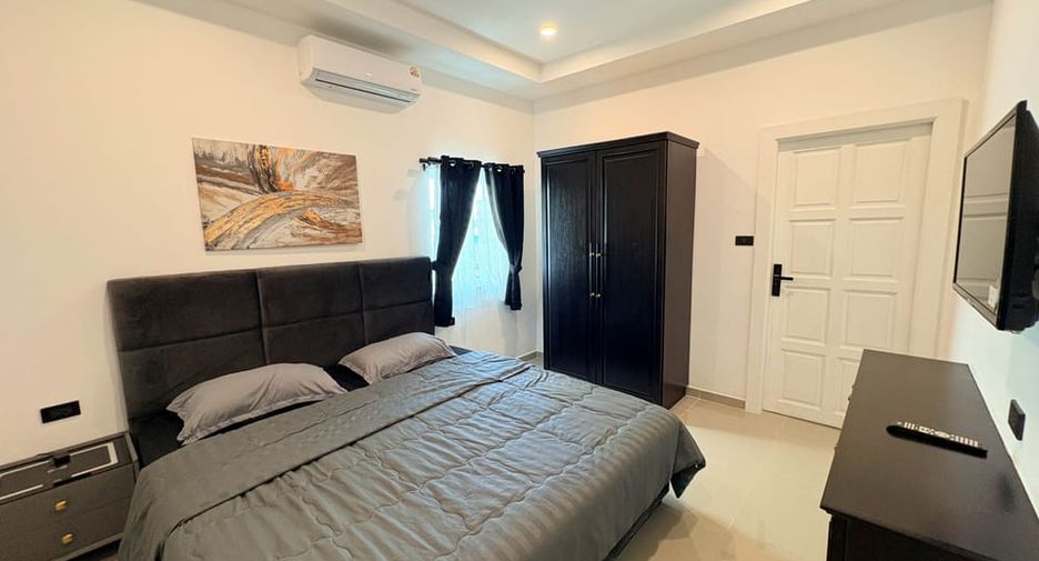 À louer et à vendre 6 chambres villa à Bang Lamung, Chonburi