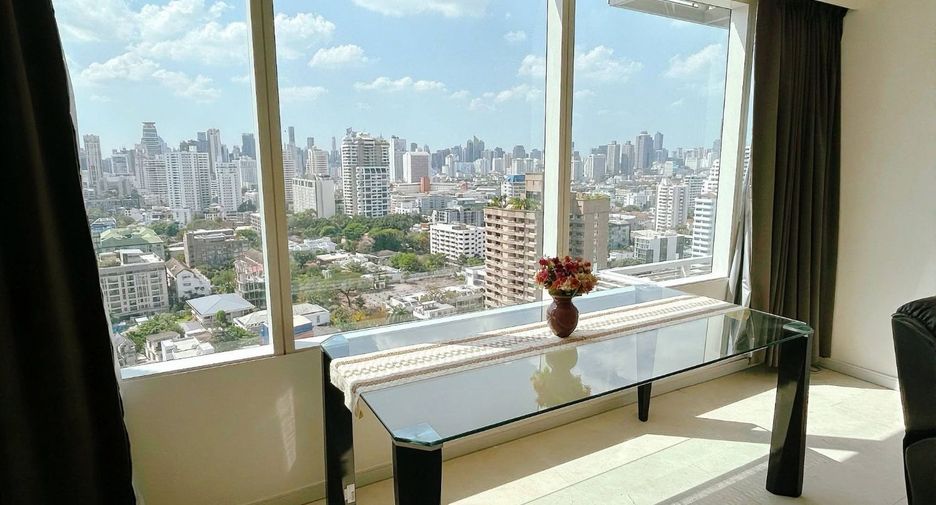 Wohnung zur Miete mit 3 Zimmer in Watthana, Bangkok
