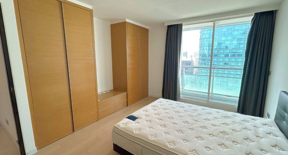 Wohnung zur Miete mit 3 Zimmer in Watthana, Bangkok
