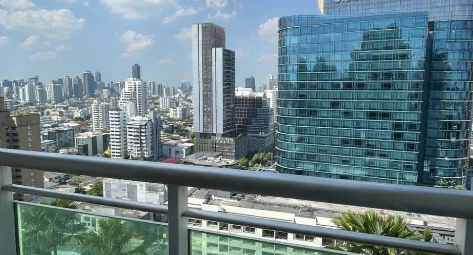 Wohnung zur Miete mit 3 Zimmer in Watthana, Bangkok