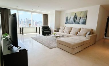 Wohnung zur Miete mit 3 Zimmer in Watthana, Bangkok