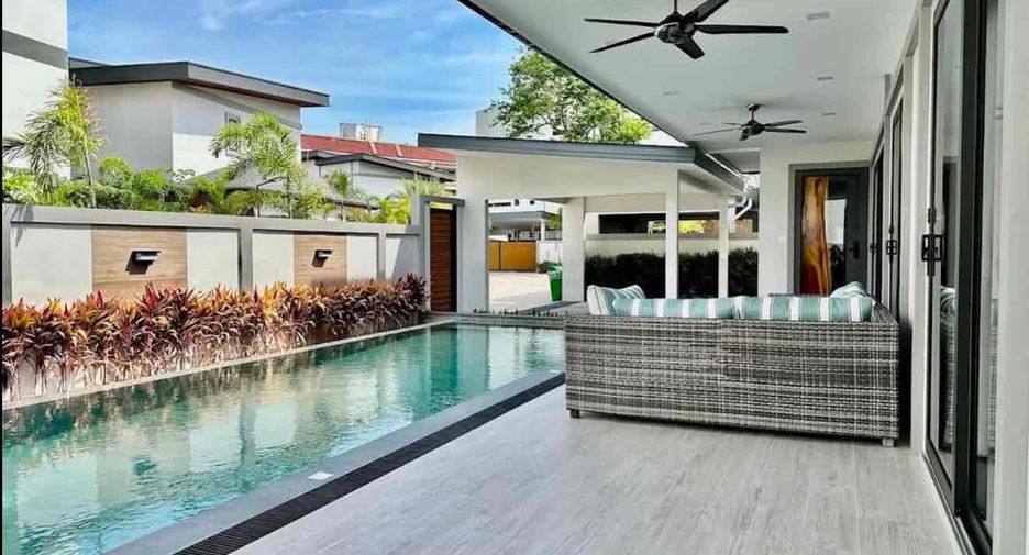 À louer 4 chambres villa à Bang Lamung, Chonburi