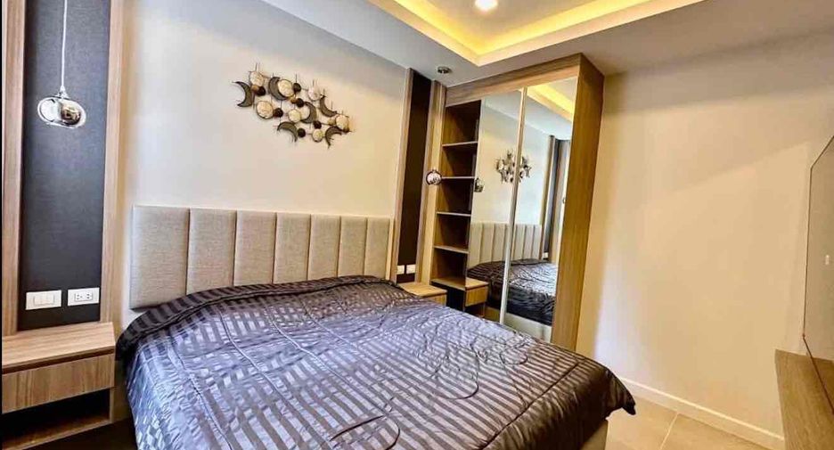 À louer 4 chambres villa à Bang Lamung, Chonburi
