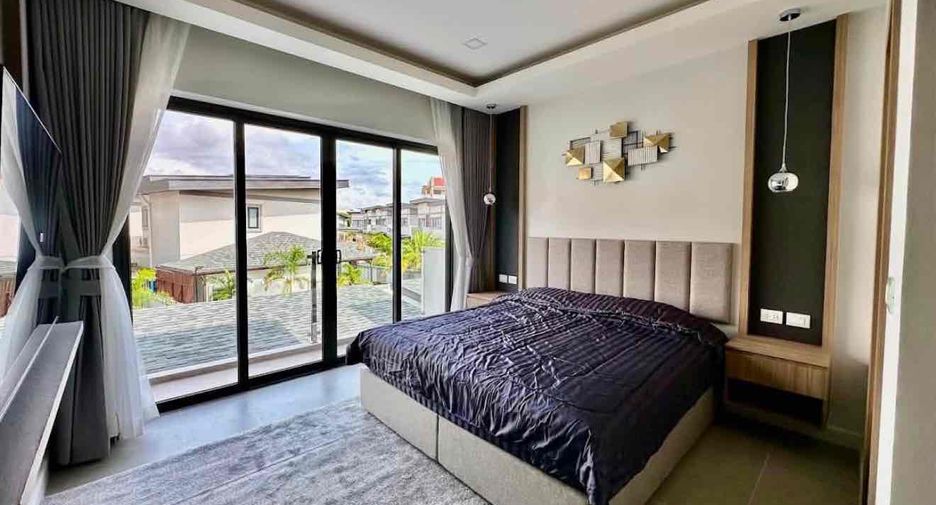 À louer 4 chambres villa à Bang Lamung, Chonburi