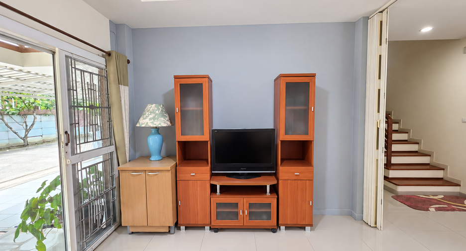 Haus zum Kauf mit 3 Zimmer in Bang Yai, Nonthaburi