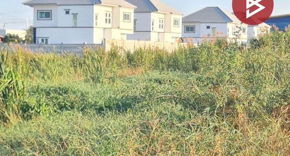 Terreno en venta en Sai Noi, Nonthaburi