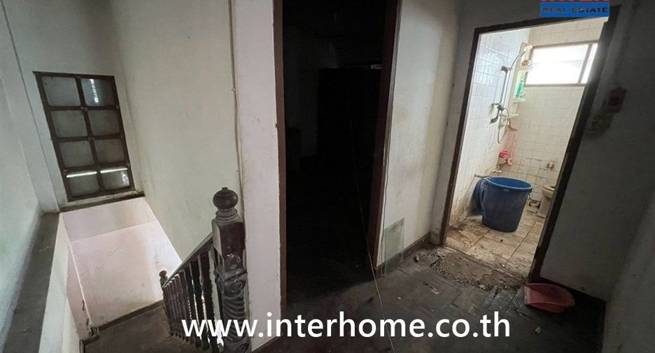 For sale 2 bedrooms townhouse in Chom Thong, Bangkok