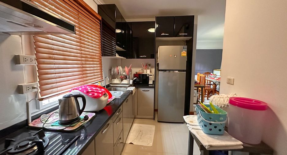 For sale 3 bedrooms house in Mueang Nonthaburi, Nonthaburi