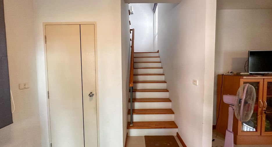 For sale 3 bedrooms house in Mueang Nonthaburi, Nonthaburi