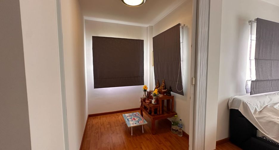 For sale 3 bedrooms house in Mueang Nonthaburi, Nonthaburi