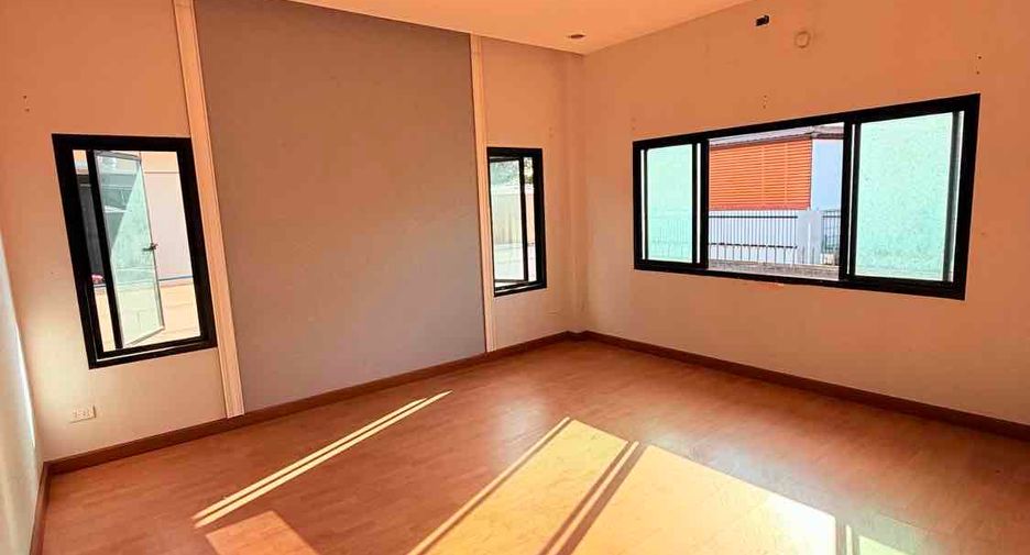 Продажа 3 спальни дом в Mueang Udon Thani, Удонтани