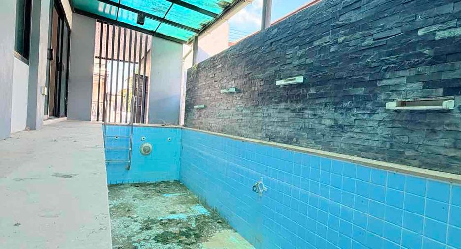 Продажа 3 спальни дом в Mueang Udon Thani, Удонтани