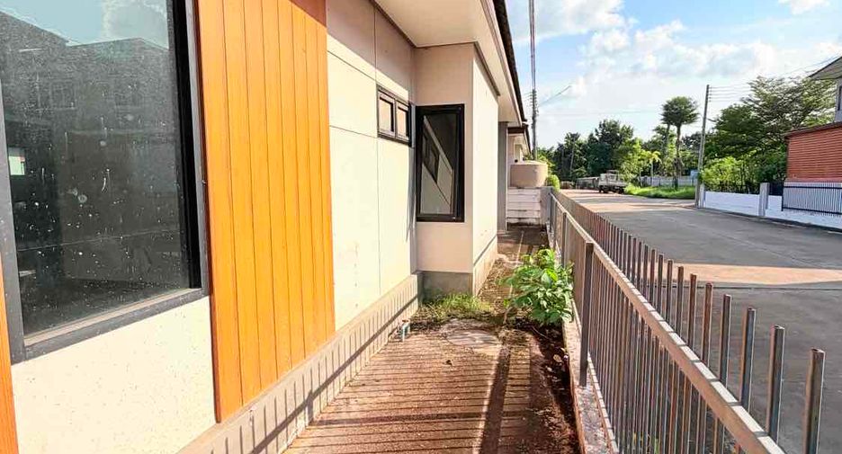 Продажа 3 спальни дом в Mueang Udon Thani, Удонтани
