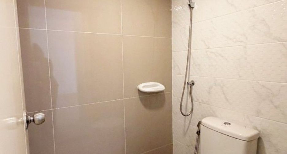 Gewerbefläche zum Kauf mit 1 Zimmer in Mueang Samut Prakan, Samut Prakan