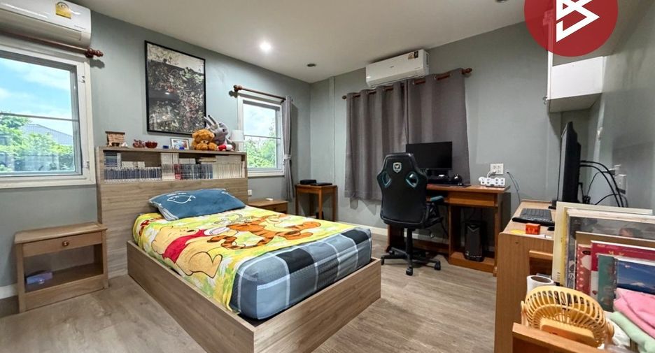 Haus zum Kauf mit 4 Zimmer in Phra Pradaeng, Samut Prakan
