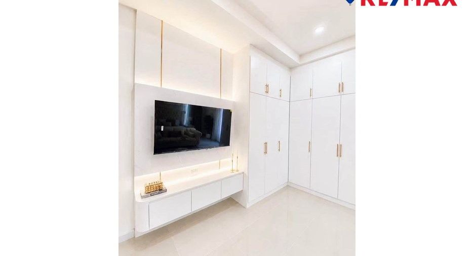 For sale 3 bedrooms house in Bang Lamung, Chonburi