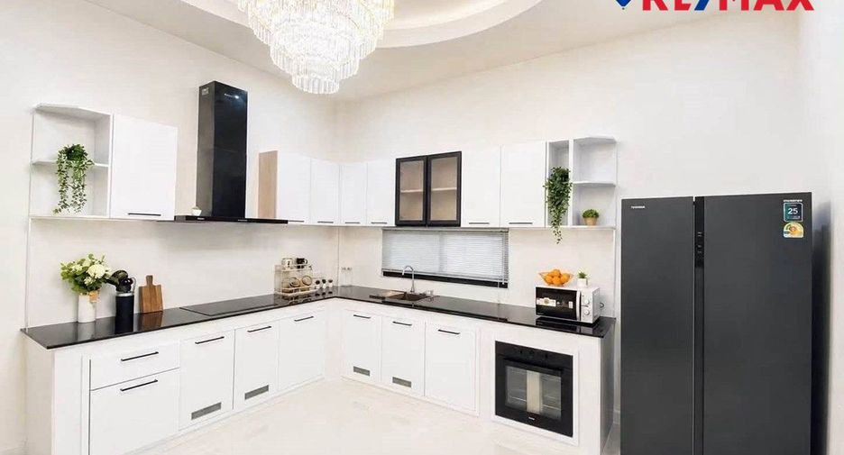 For sale 3 bedrooms house in Bang Lamung, Chonburi