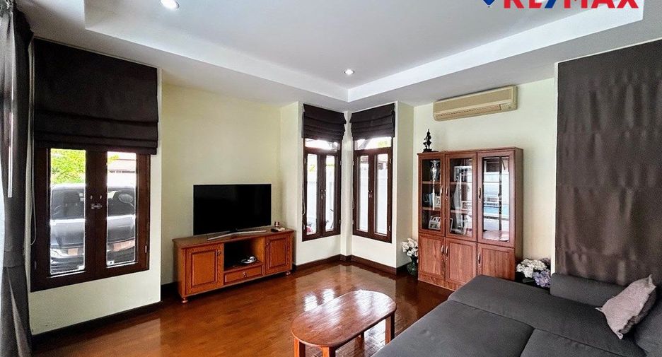 For sale 3 bedrooms house in Bang Lamung, Chonburi