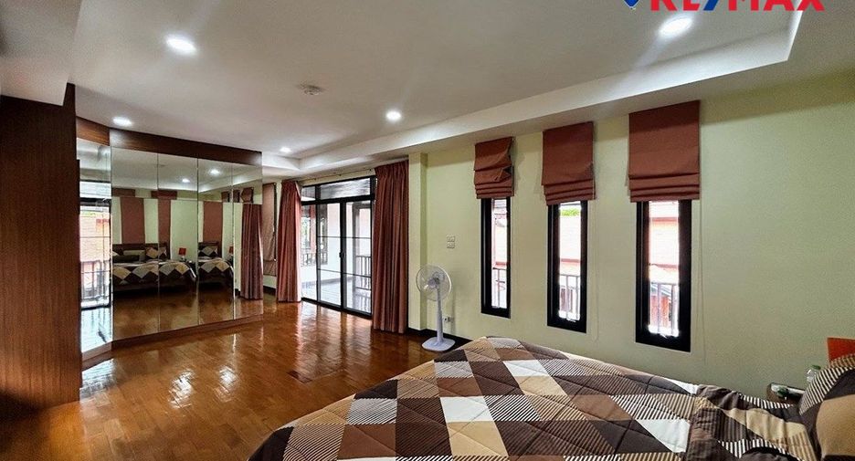 For sale 3 bedrooms house in Bang Lamung, Chonburi