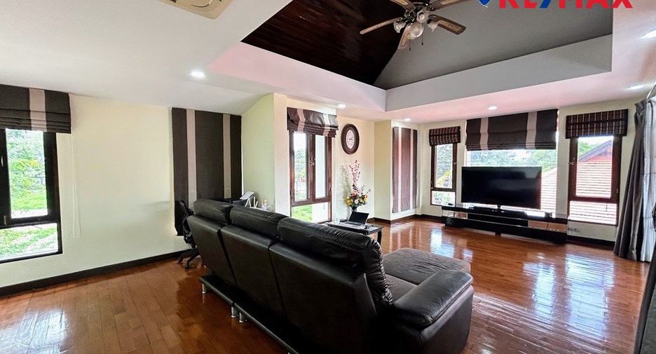 For sale 3 bedrooms house in Bang Lamung, Chonburi