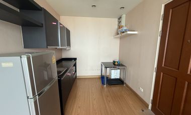 À vendre 2 chambres condo à Yan Nawa, Bangkok