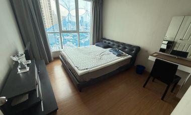 À vendre 2 chambres condo à Yan Nawa, Bangkok