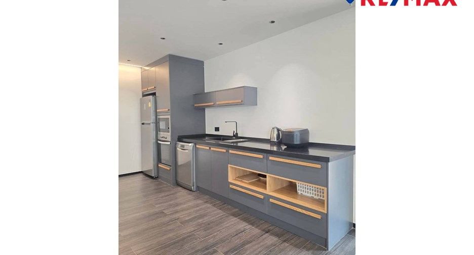 Casa en venta de 5 habitaciones en Bang Lamung, Chonburi